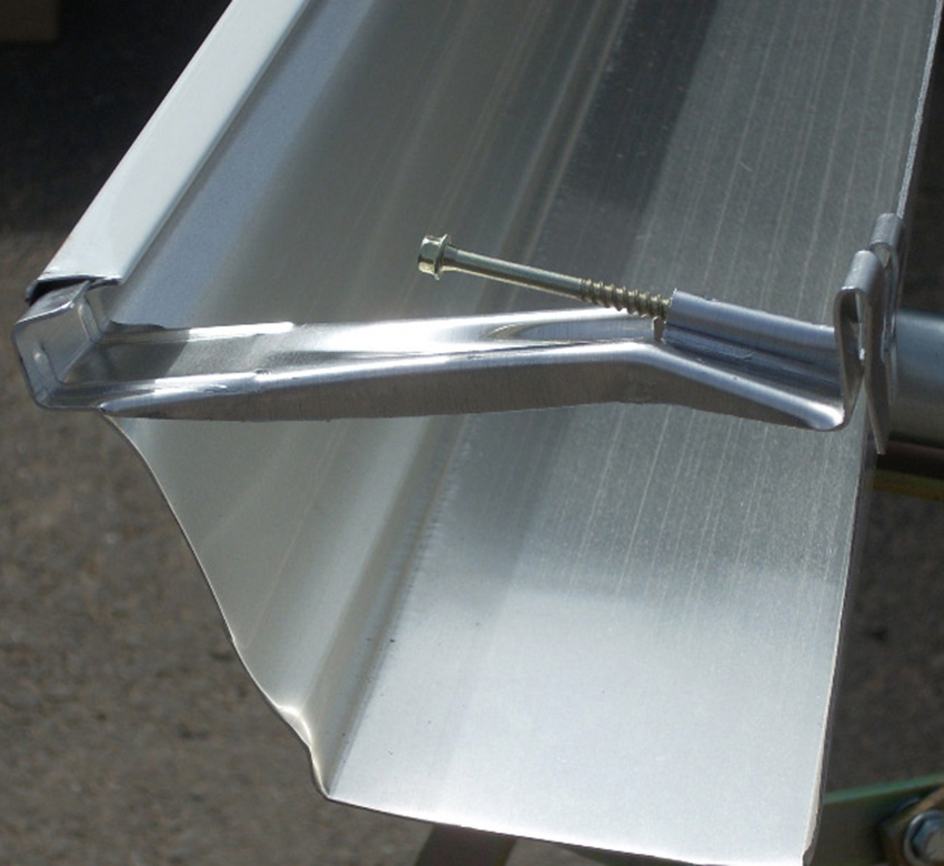 Seamless Aluminum Gutters Custom Gutter Replacement Hanover, Morris County, NJ